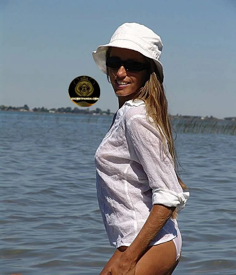 Izmir Dikili Escort 2